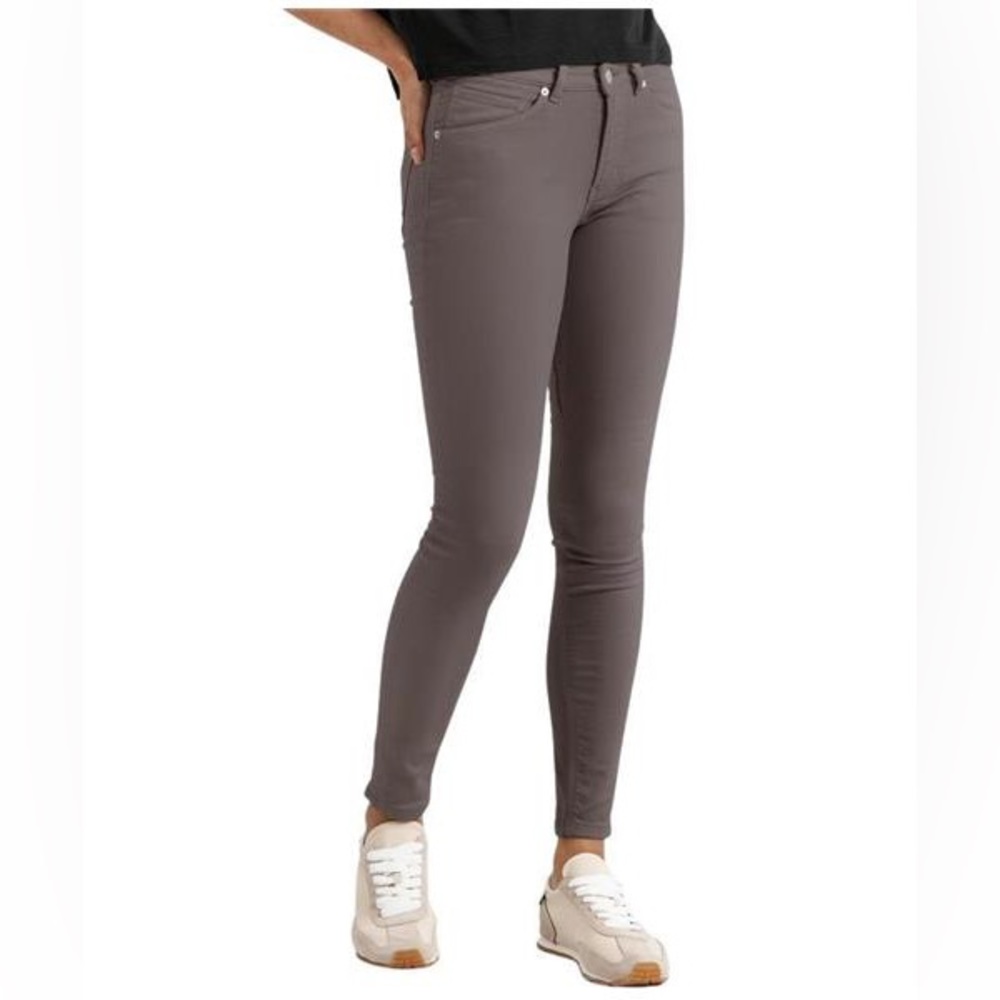 BNWT Duer No Sweat Skinny Pants in Grey Size 32 x 31